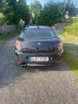 Alfa Romeo GT - 3