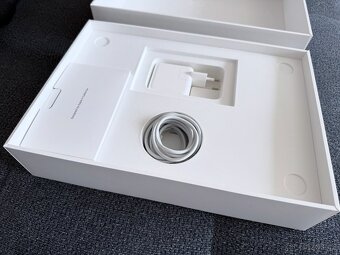 MACBOOK AIR 2020. M1. TOP STAV. - 3