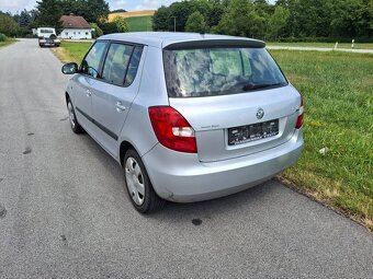 Škoda Fabia 2 1.4 16v - 3