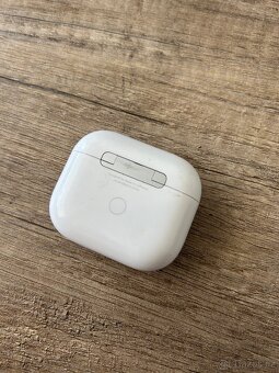 Apple AirPods 3 - 3