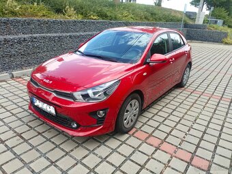 Kia Rio - 3