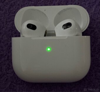 AirPods 3 generace - 3