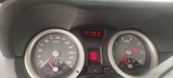 Renault Megane II 1,6 16V rok 2003 - 3