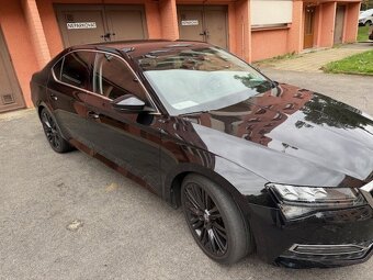 Škoda superb 2,0 TDi sedan/limuzína - 3