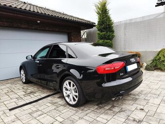 Audi A4 2.0 TDI - VELMI PĚKNÝ STAV - NAJETO 151 tis. Km - 3