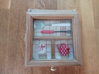 DŘEVĚNÁ KRABIČKA - 3