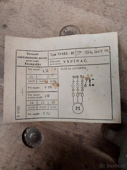 Třífázový vypínač - 3