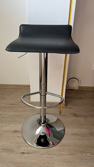 Barová židle - 3