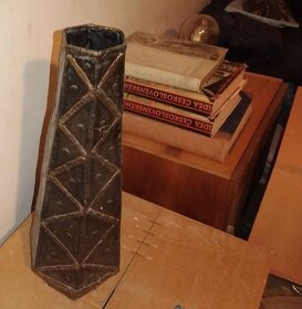 Kovová zdobená váza vyrobená na zakázku výška cca 60 cm - 3