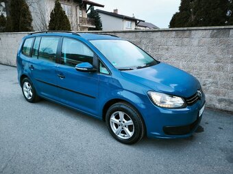 Touran 1.2 TSi xenony, led denní svícení, klima.132tis.km.. - 3