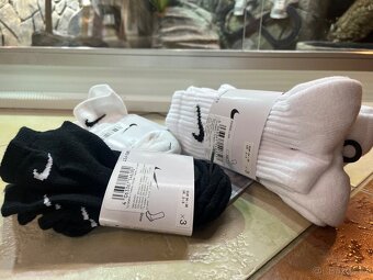 PONOŽKY 3 PÁRY NIKE VEL.34-38 N.O.V.É. - 3