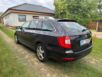 ŠKODA Superb 2.0 TDI Elegance - 3
