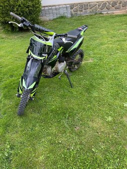 Stomp Z3 140cc - 3