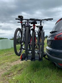 Pronajmu nosič kol Thule VeloCompact 926 na 3 až 4 kola - 3