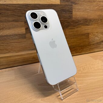 iPhone 15 Pro 256GB, bílý, 100% baterie (rok záruka) - 3