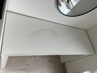 Toaletní stolek - IKEA Malm - 3