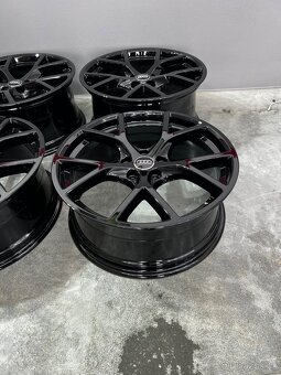 Rs3 8y r19 top stav - 3