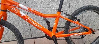 Superior XC 20" Paint - 3