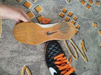 Nike Tiempo - 3