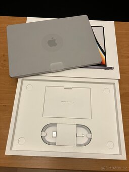 Apple MacBook Pro 16" 2021, M1 Pro 10-core 16GB/512GB - 3