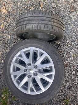 Alu kola Renault 16” 5x114 + Michelin pneu velmi dobrý stav - 3