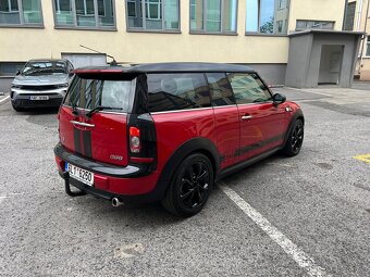 Mini cooper 1.6i clubman xenony , polokuže. - 3