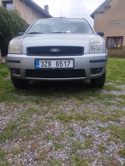 Ford Fusion - 3