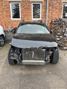 Prodám Dacia Duster 1.5dci 4x4 - 3