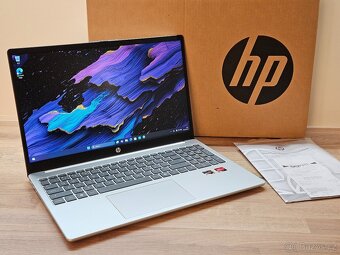 15,6" IPS_HP PAVILION 15_R5-7520U_8GB DDR5_512GB_AMD - 3
