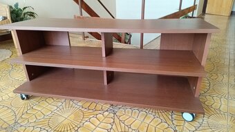 Tv stolek, skříňka na knížky, atp. - 3