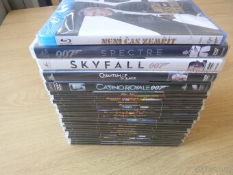 kompl JAMES BOND 1-24 + 1xBD + BONDOVY DIVKY - 3