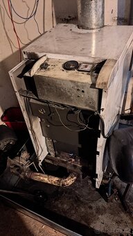 Teplovodní kotel na vyjetý olej - 3
