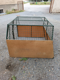 klec do auta pro psa - 3