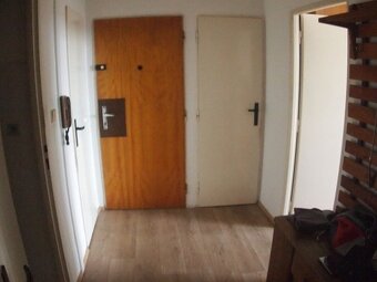 Pronájem bytu 3+1, 69 m2,komora a balkón. Opava, Krnovská ul - 3