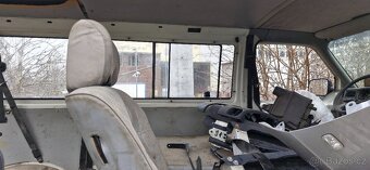 Zadni okno sklo soupaci okno vw transporter t4 - 3