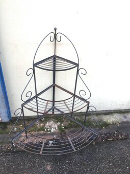 Stojan na kvetiny - 3