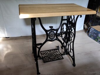 Stůl, šicí stroj, Singer - 3