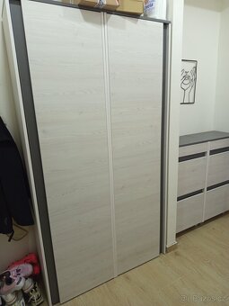 Předsíňové skříňky a botníky - 3