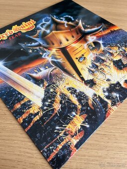 Armored Saint – Raising Fear - 3