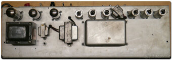 Fender Deluxe Reverb Silverface z roku 1972 - 3