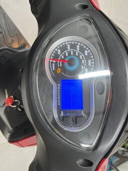 PRODAM skútr Peugeot Tweet 125cm ( reg 2022 ) - 3