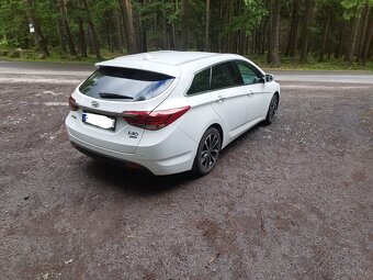 Hyundai i40 1.7 CRDi 103 kw - 3