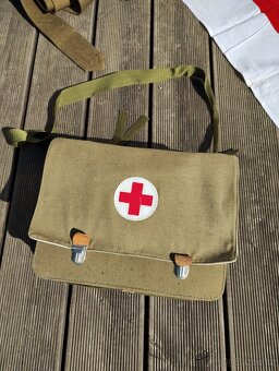 Poklady a nálezy z půdy vojenské vybavení ČSLA a Wehrmacht - 3