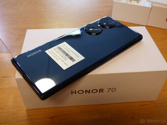 HONOR 70 5G - 8/256 v záruce Vodafon - 3