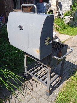 Gril - 3