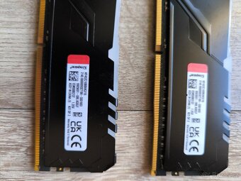 Kingston Fury RGB 16GB KIT DDR4 3200MHz CL16 - 3