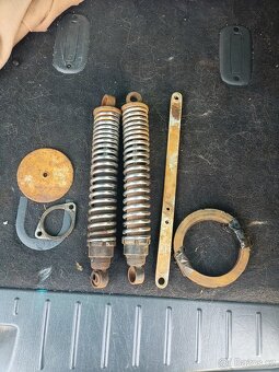Čz 250/980 Montreal 360/969 díly motokros - 3