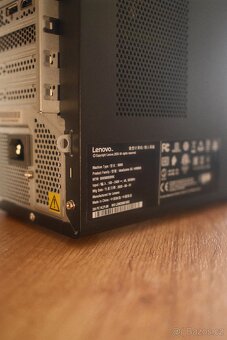 Herný počítač Lenovo IdeaCentre + monitor a príslušenstvo - 3