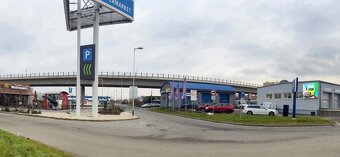 Pronájem LED TV reklama Kunovice vedle McDonald’s - 3