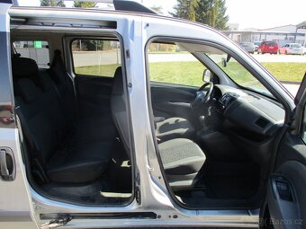 FIAT DOBLO 1,6MJTD 66kw 11/2011 7MÍST, BEZ KOROZE - 3